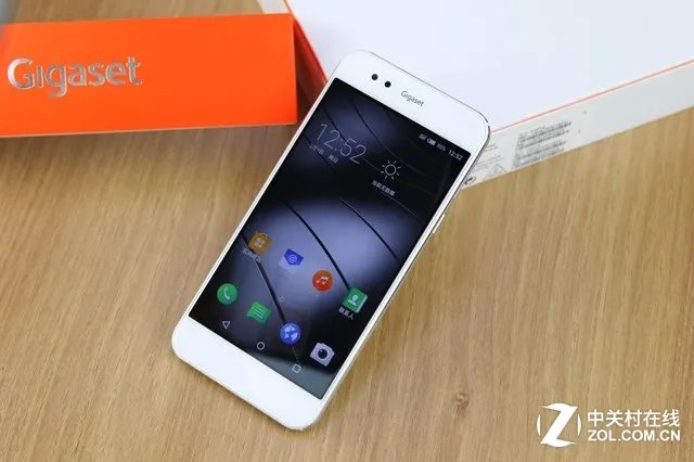 德国工艺品质 Gigaset ME pure双色图赏