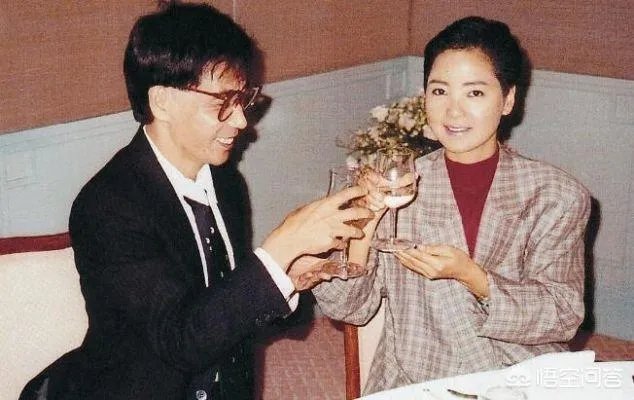 邓丽君为什么在那个年代那么红？