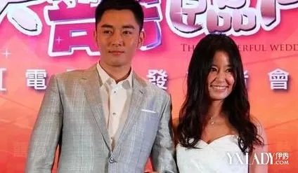 传林心如领证比李东学大好几岁（组图）