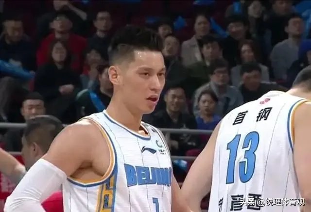 苏群表示：林书豪本人愿意被归化，但还需要家人同意。你认为最终林书豪会被归化吗？