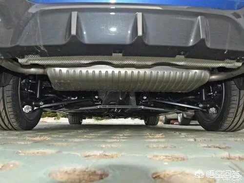 华晨宝马1系怎么样？落地大概多少钱谢谢？