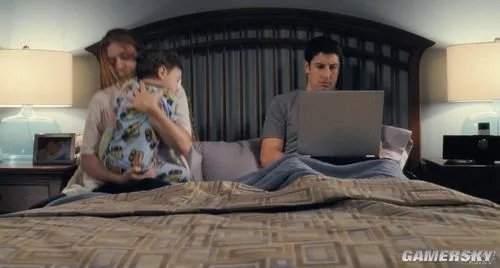 《美国派：重聚（American Reunion）》劲爆“性”限制级预告片欣赏