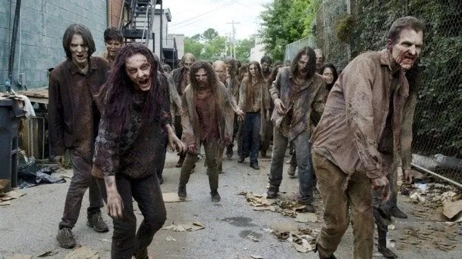 《行尸走肉》第七季的第三集讲了什么？