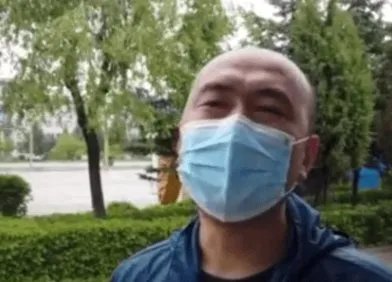 钟美美是谁？为何一个小学生会“大火”呢？