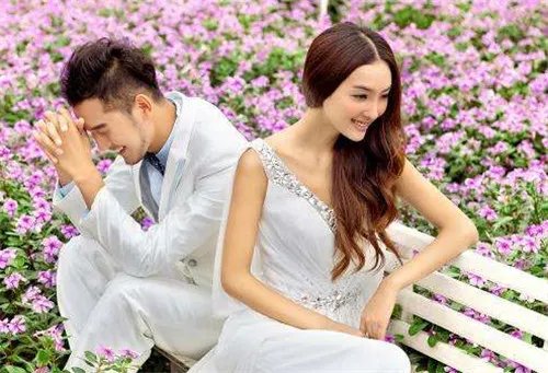 福州拍婚纱照要多少钱 福州婚纱影楼套餐价格推荐