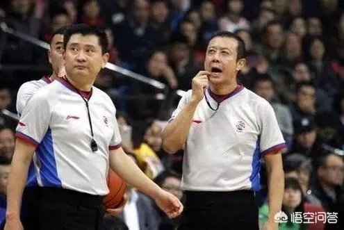 半决赛广东队VS辽宁队，杨茂功与闫军会是当值裁判吗？