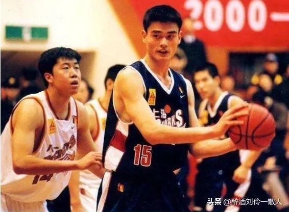 邓亚萍吐槽王仕鹏“倚老卖老”经常批评年轻运动员，你怎么看？