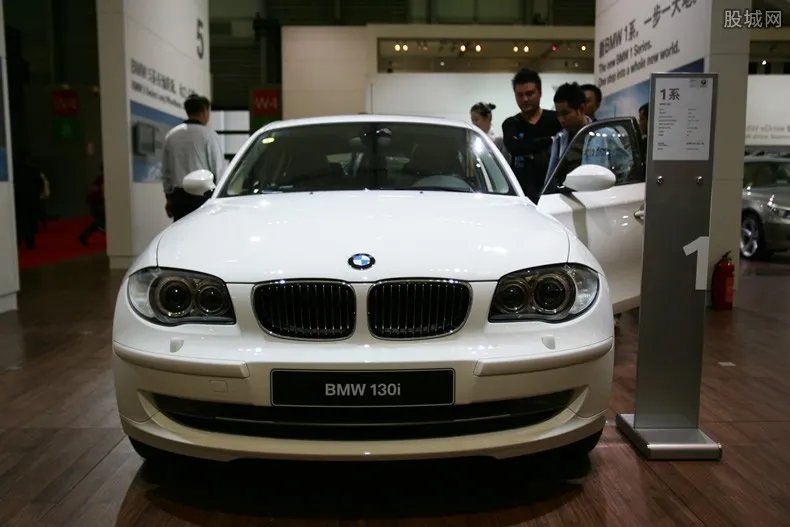 30万左右买什么车好 30万性价比最高的车排行榜