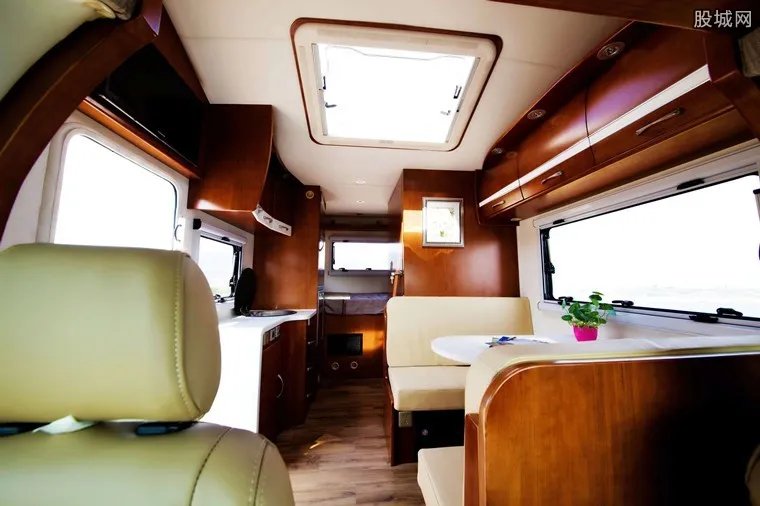 房车价格是多少钱 最新房车价格大全