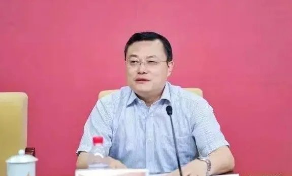 厦门大学校长 朱崇实