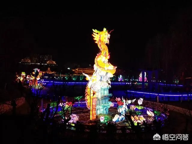 到了夜晚，兰州哪个建筑物吸引你？