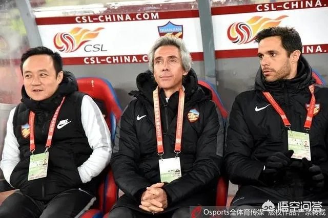 5轮联赛只取得一场胜利，赛后权健球迷，围堵球队大巴，怒喊球队领队滚蛋，你怎么看？