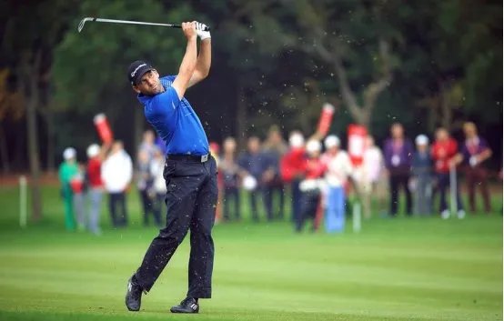 高尔夫初学的最大障碍是什么？