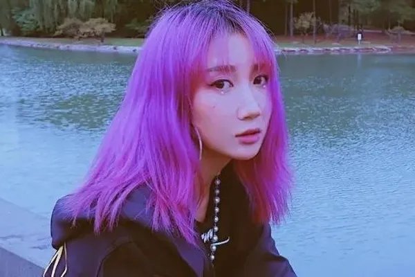 乃万身上有什么魔力，让这么多人喜欢她？