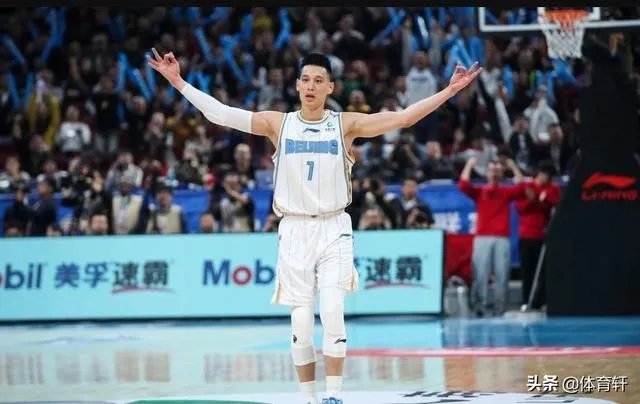 苏群表示：林书豪本人愿意被归化，但还需要家人同意。你认为最终林书豪会被归化吗？