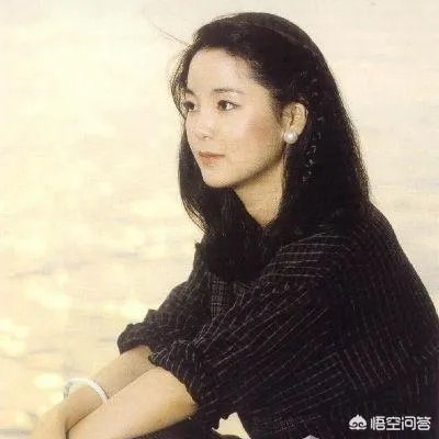 邓丽君为什么在那个年代那么红？