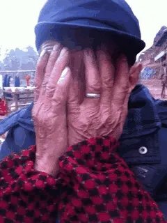 老人为什么那么容易上当?