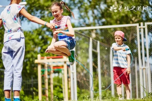 失恋了很痛苦怎么办？失恋了怎么走出来？