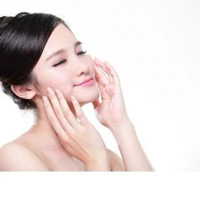 如何消除白头粉刺