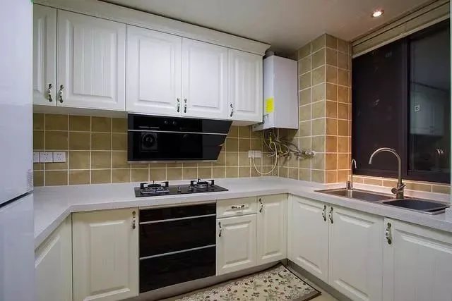 145㎡欧式三居室，清新的色彩搭配，给人一种复古的轻奢感！