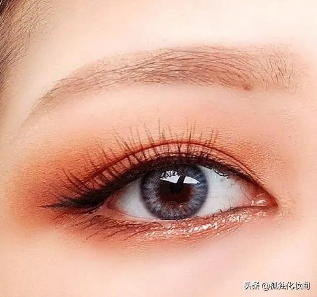 如何化韩式眼妆？