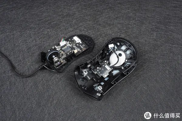 雷蛇炼狱蝰蛇V2游戏鼠标拆解评测 — 大改版，真香