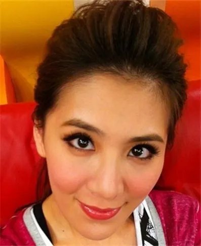 胡小祯整容前后对比 直击老公偷腥