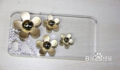 手机壳贴钻还能这样DIY 你不知道吧