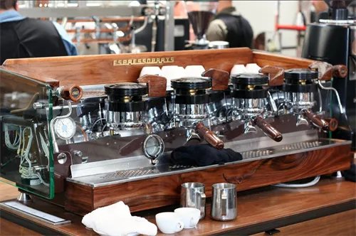 半自动咖啡机怎么用