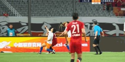 中超-针对昨晚被判手球犯规,蒿俊闵九宫格连发七个“算了”。对此你怎么看?