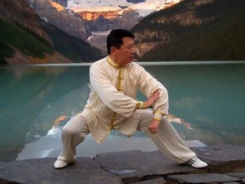 经梧太极拳的争议事件