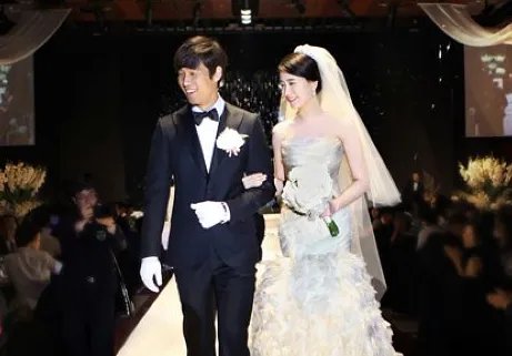 具滋哲老婆是谁？ 相恋6年终于修成正果