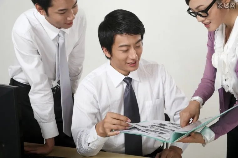 公司规定员工倒掉3次午餐将开除 这样的规定合法吗