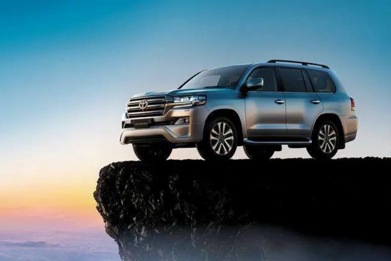 全球十大硬汉越野车排行榜 悍马第一 第十是公认的越野神器