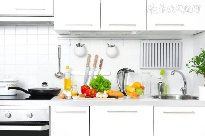 六必治原生系列 年轻化营销新玩法