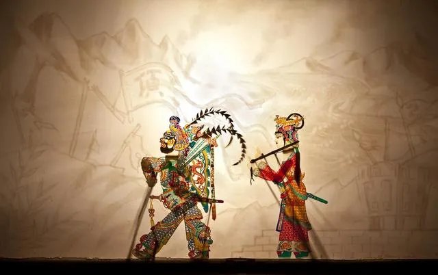 中国的皮影戏历史如何？