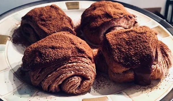 网红美食“脏包包”的火爆，最大原因是什么？