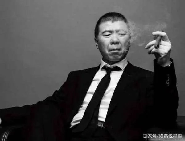 孙海英公开大骂冯小刚，当年究竟发生了什么？