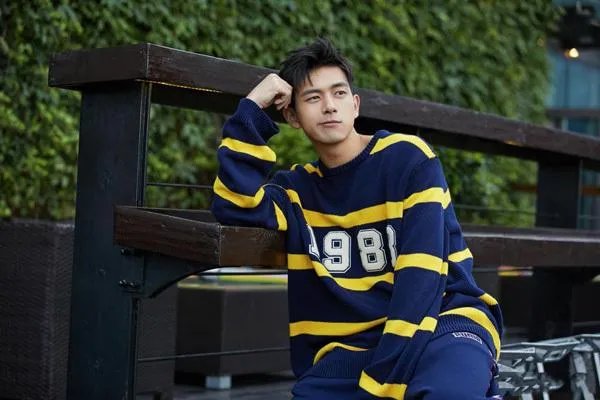 河神2更换男主 李现换成金世佳