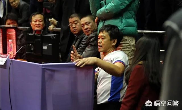 半决赛广东队VS辽宁队，杨茂功与闫军会是当值裁判吗？