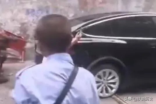 如何看待四川南充双福街的重大特斯拉车祸？