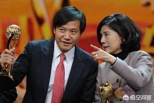 在2018年12月的时候，雷军真的要给董明珠10亿吗？你怎么看？