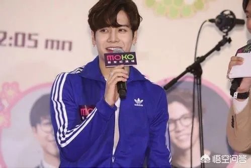 说说你心目中最会穿衣打扮的明星？