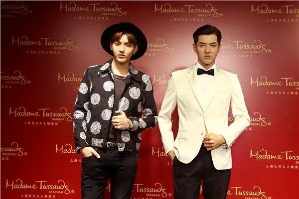 明星的蜡像和明星本人差别有多大？