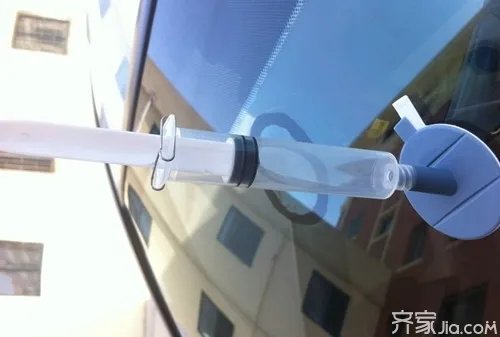 前挡风玻璃划痕修复小窍门