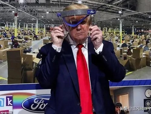特朗普终于戴口罩了，大家怎么看？