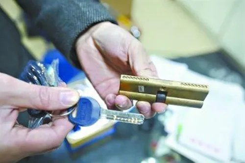 星月神防盗门是名牌吗  购买防盗门注意事项揭秘