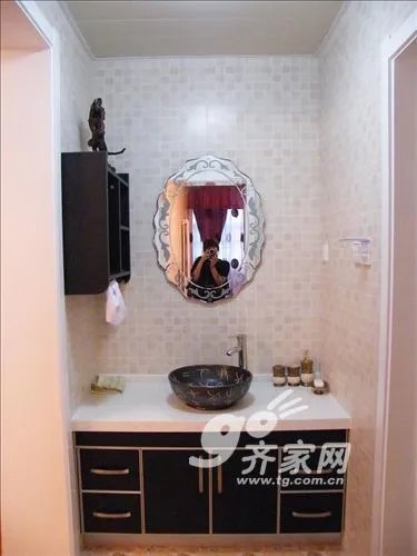 网友欢欣大秀90平两室两厅毕业照 田园欧式混搭