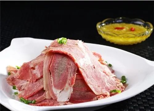 羊肉不能和什么一起吃 吃羊肉的禁忌有哪些