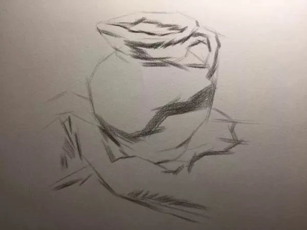 素描静物作画步骤图，有图的，有步骤的